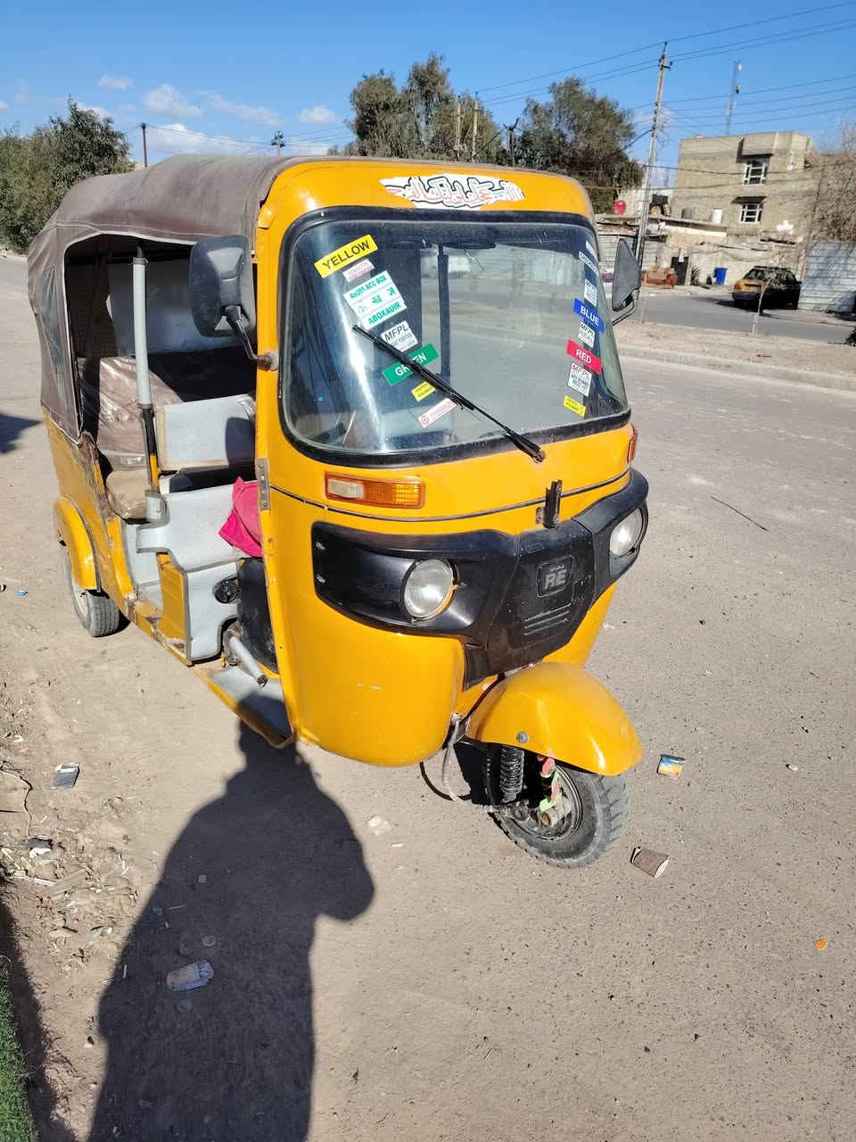 تكتك للبيع موديل 2018 شهر 8 يو 29  مرقمه سنويه ورقم مصبوغه عام بدون ضربه فقط الي موجوده بصوره الضربه مكينه  ناعمه تخبل اكسل جديد كهربائيات شغاله تكتك خير  من الله السعر 5 ملاين وبيها مجال  المكان الشعب الجزائر قرب فلكه صيدلية الفيحاء ***********
