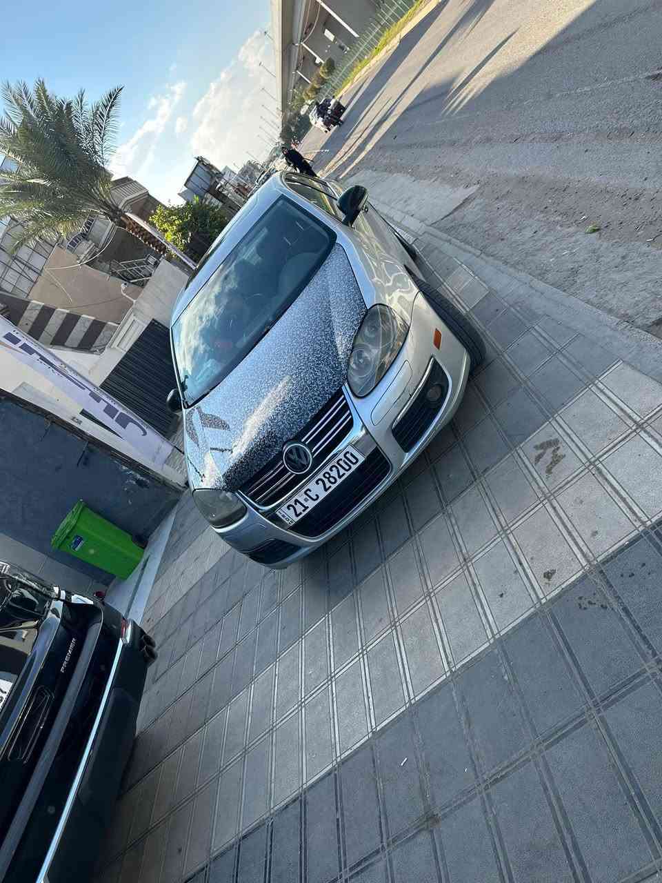 فولكسواكن جيتا 2010 Mk5 محرك 2500 السيارة مكفولة من الحادث والصبغ مكانين بارد بسيط رقم السليمانية الجديد 
على وضع الشركة داخل وخارج
السيارة جاهزة من كلشي
سلايت
تحكم جهتين
كشنات جلد وتدفئة وكهرباء
شاشة
كروز سرعة
ويل كب
وبعد بيها مواصفات
السياره فول ماعدا البصمة والكاميرا
شاشة اعطال
مكاني بغداد حي الجامعة
السعر 70 ورقة بيها مجال بسيط
***********
