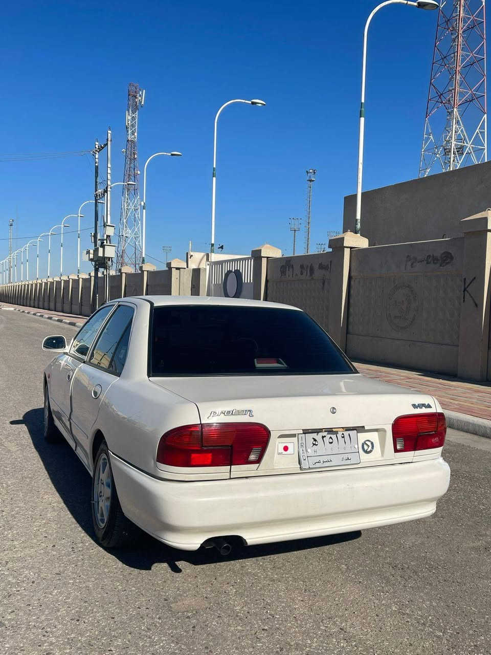 بروتون ماليزي٢٠٠٤ سياره نضيفه جدا متحتاج اي مصرف السعر ٦٣،،، ***********
