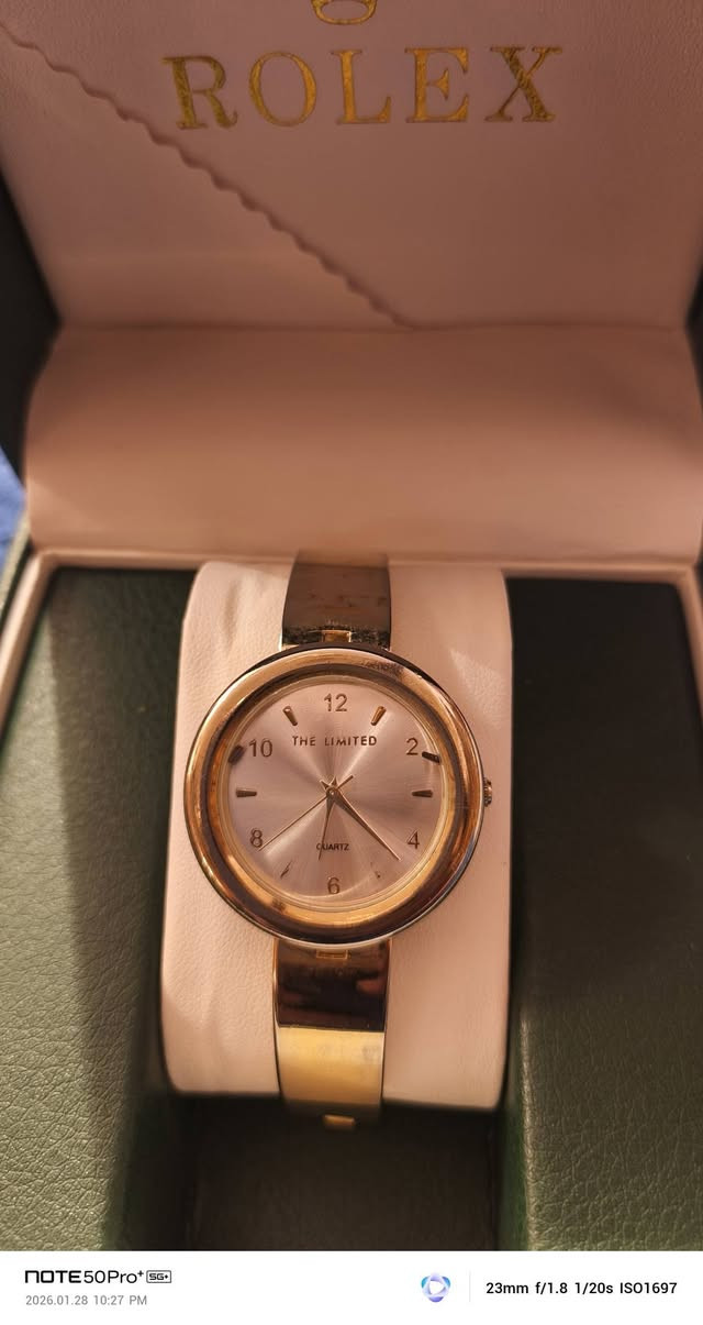 سلام عليكم متوفر ساعات  ماركات أصليه باله مخزنه  سويسري ياباني امريكي وصيني أصلي  نسائي ورجالي واطفال الاسعار حسب القطعه تبدأ من ال7 الف الى ال25الف اسعار تنافسيه واحد عراق #الجميع #العراق #ساعات #ذي_قار #اربيل


**إذا كنت صاحب هذا الإعلان وتريد حذفه لأي سبب، رجاءا أرسل رسالة إلى الدعم الفني**