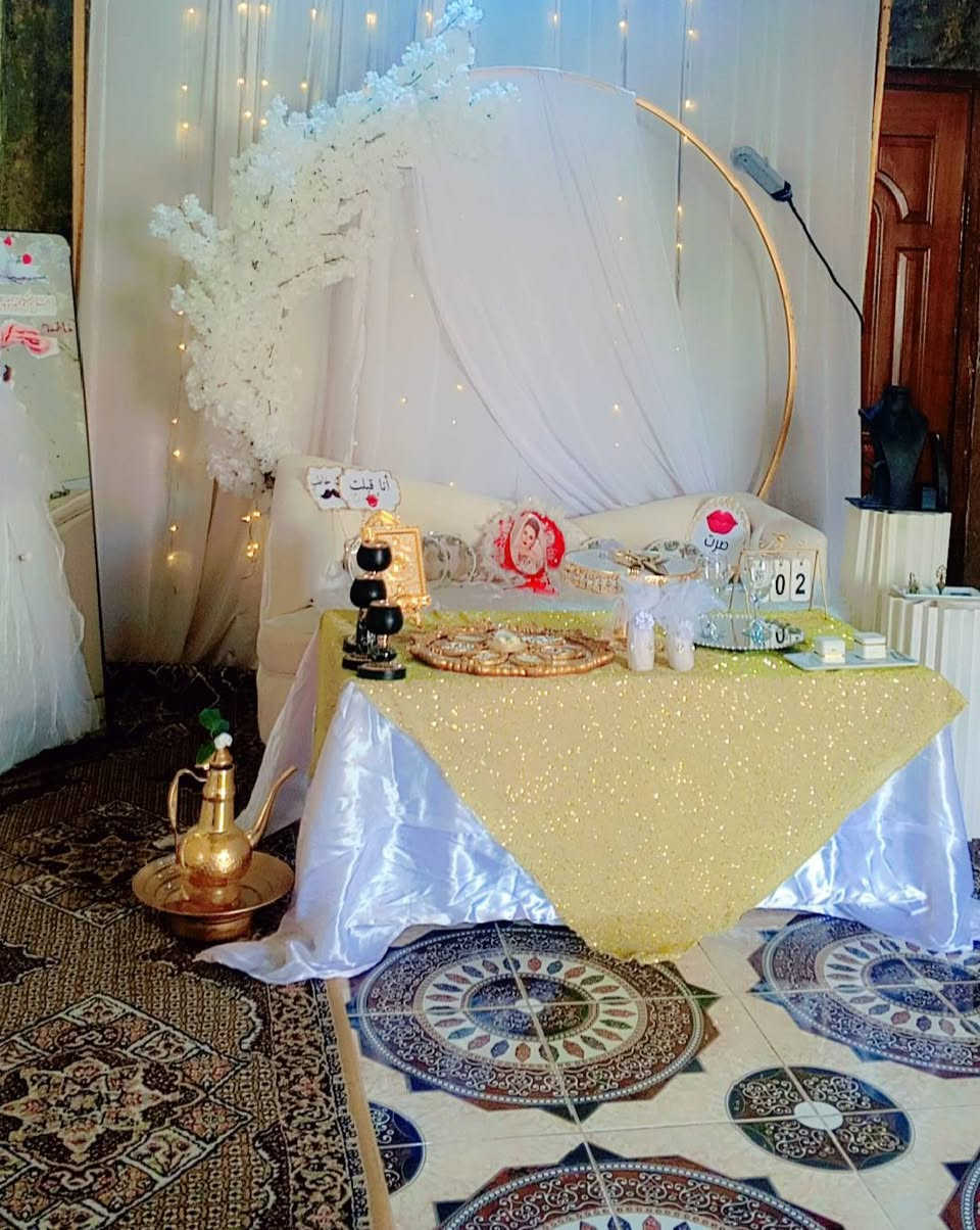 السلام عليكم عندي كوشات عددهن 3 وية الغراض بسعر مناسب جدا مكاني ديالى


**إذا كنت صاحب هذا الإعلان وتريد حذفه لأي سبب، رجاءا أرسل رسالة إلى الدعم الفني**