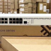 كلاود كور ٢٠٠٤ • ١٦ بورت • ٢ SFP+