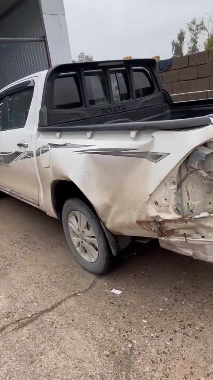 مركز سوبر سنتر بإدارة ستيفن الصباغ *********** صبغ كارت جلي لايت صبغ عام بولش نانو سيراميك حمام جلي لايتات
العنوان اربيل شارع ميه مدينه المعارض
