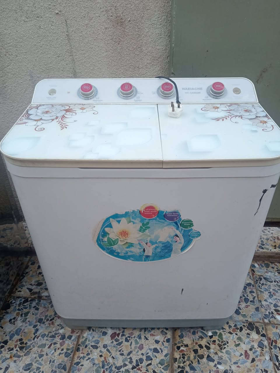 طباخ مصري نيوفرسال نظيف كلش وكلة شغال ب200
وغسالة اخت الجديدة ب80 مكانه كريعات واكو توصيل بكروة


**إذا كنت صاحب هذا الإعلان وتريد حذفه لأي سبب، رجاءا أرسل رسالة إلى الدعم الفني**