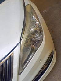 متوفو لايت مازدات جهة السايق اصلي 75 الف 07712552534