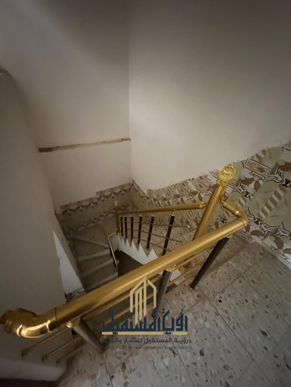 🧱 مشتمـــل   للإيجــــــار  
ـــــــــــــــــــ

#المــــوقـــــع // الكرامـــة خلــف الضامــن 
___________________
🔻 المحتويــــــات //

#الطابــــــــــــــق الأرضـــــــــي //
 كلــدور   ومطـــــــبخ  ومجـمــــــــع صحـــــــــــيات  

#الطابــــــــــــــق الثانــــــــــــي//
 غـــــــرفة نــــــــوم  

🔻مبلــغ الايجـــار 350 الــف شامــل اجــور المـاء والكهـرباء
___________________

للأستفسار أكثر الاتصال //  
📱***********
📱***********
ق______________________
🔷 لمــــــن يــــــرغب فــــــي عــــــرض عقاره طابــــــو صــــــرف او زراعــــــي او تجــــــاري يرجــــــى مراســــــلتنا 🔷
