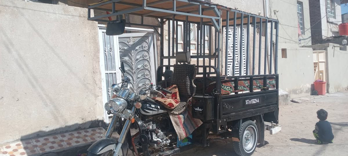 محجر لبيع السعر ١٠٠ بيعه مجال نجف***********
