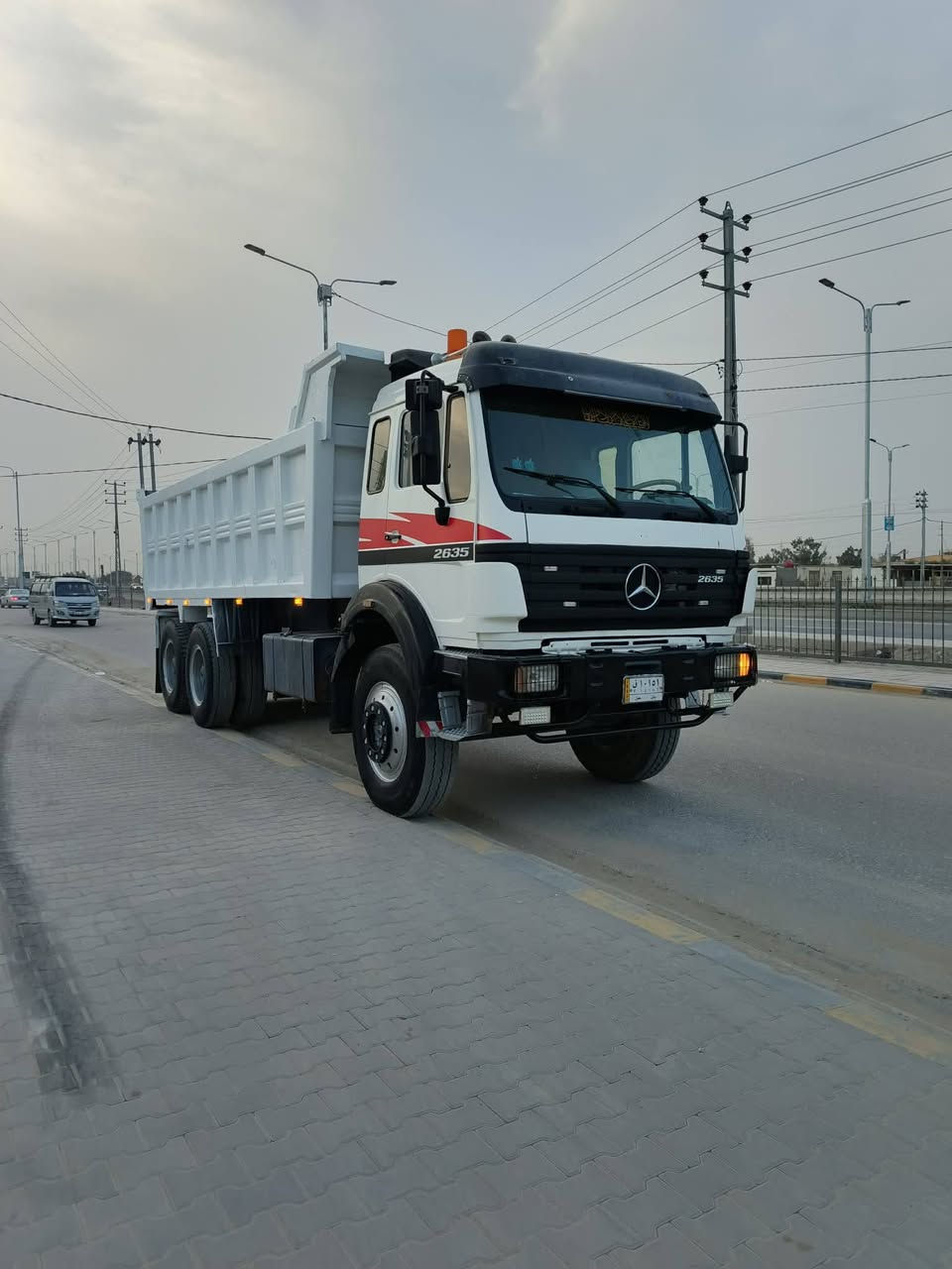 يا الله البي  البيع  مديل 87مكينه 35جديده كير 160  مجموعه GF  شاصي مكفول  رقم بابل  مكان نجف الستفسار عله رقم ***********//***********
