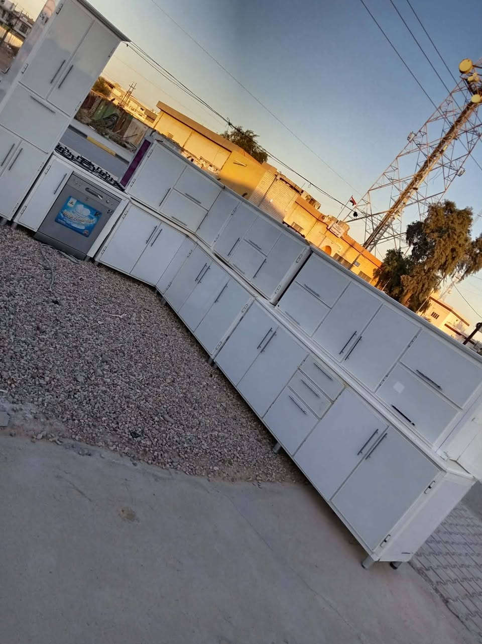 مطبخ كامل 6أمتار مع طباخ وغساله مواعين مجمع باسم الحجي 
شارع الدوائر
واسط/العزيزيه للبيع نضافه فول  مستخدم  استعمال قليل  اخو جديد  على بركه الله تم افتتاح موقع جديد  واسط عزيزيه شارع المحكمة مقابل الإطفاء ☆ الدفاع المدني☆ للاستفسار خاص او الاتصال***********
************يتوفر واتساب وتليكرام تعالو وبيكم خير ودللو اسعار مناسبه
