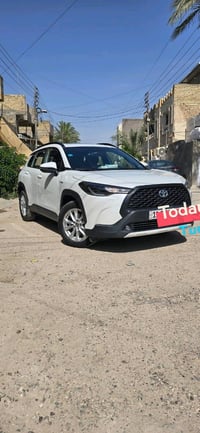 للبيع كوريلا كروس موديل ٢٠٢٤  ضمان شركة ساس السيارة بيهة شخط فقط بالبا...