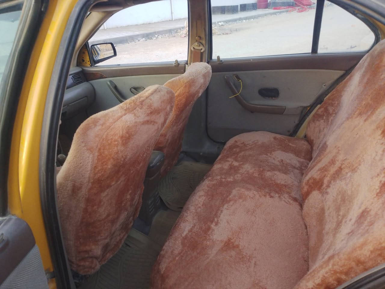 سلام عليكم سمند موديل 11 البيع
بدون راعي رقم صدامي كير ومكينه جديد تايرات جدد 
سياره جاهزه السعر 12 وبيه مجال 
المكان ذي قار الشطره 
الهاتف *********** 
الشطره
