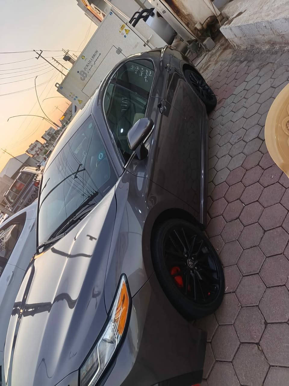 كامري موديل ٢٤
رقم بغداد مشروع وطني 

محرك ٢٥٠٠هايبرد

كراسي كهرباء 
كراسي تدفئة 

فتحة سقف 
بصمه ابواب 
ضرر سياره بنيد فقط 

وارد أمريكي 

داخل جلد كريمي 

سعره ٢١٠$
العنوان 
الرمادي مركز المدينه


**إذا كنت صاحب هذا الإعلان وتريد حذفه لأي سبب، رجاءا أرسل رسالة إلى الدعم الفني**