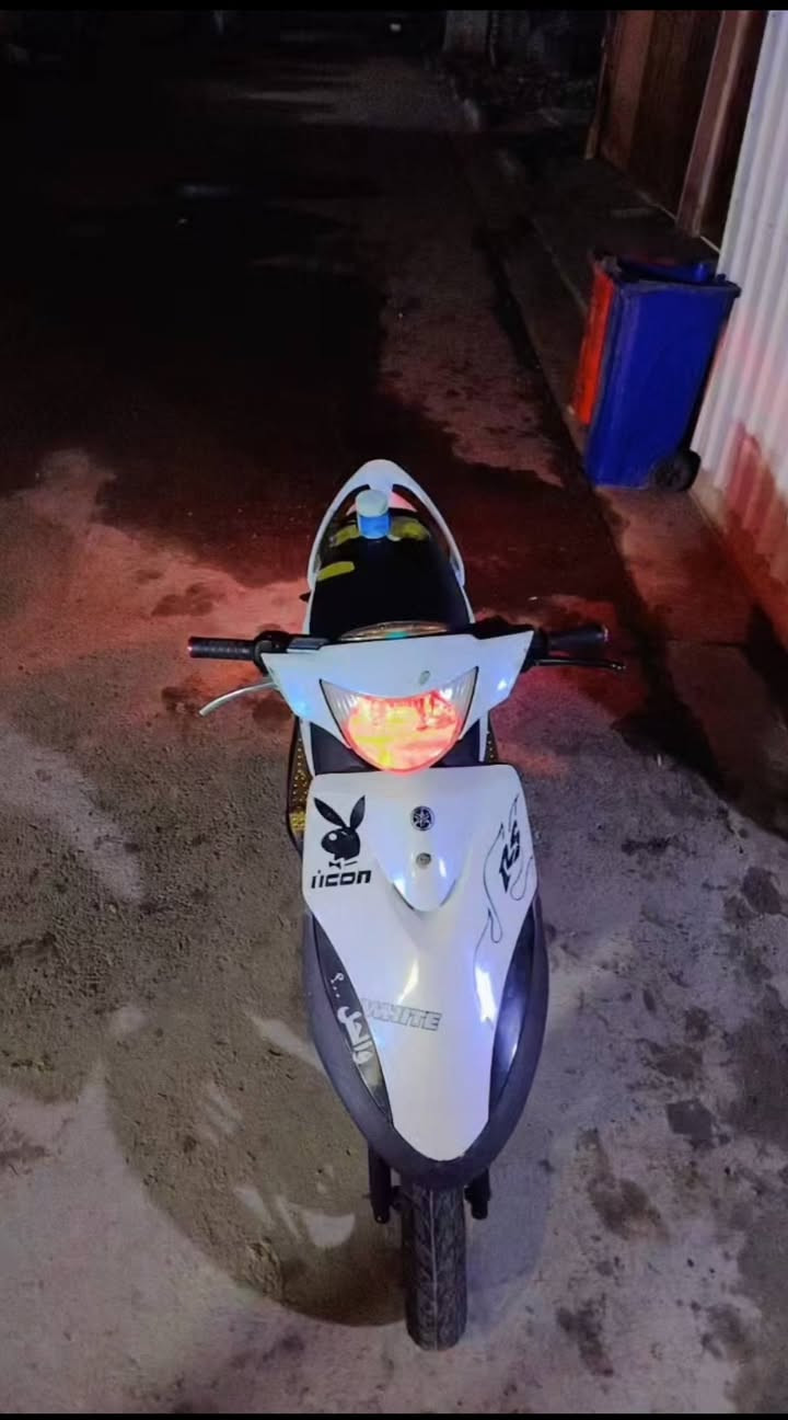 ماكس عدله للبيع
البوشه 55 
بيه قليل تزويد موضح بل صوره
السعر 500 
العنوان بغداد الشعب
الرقم. ***********
