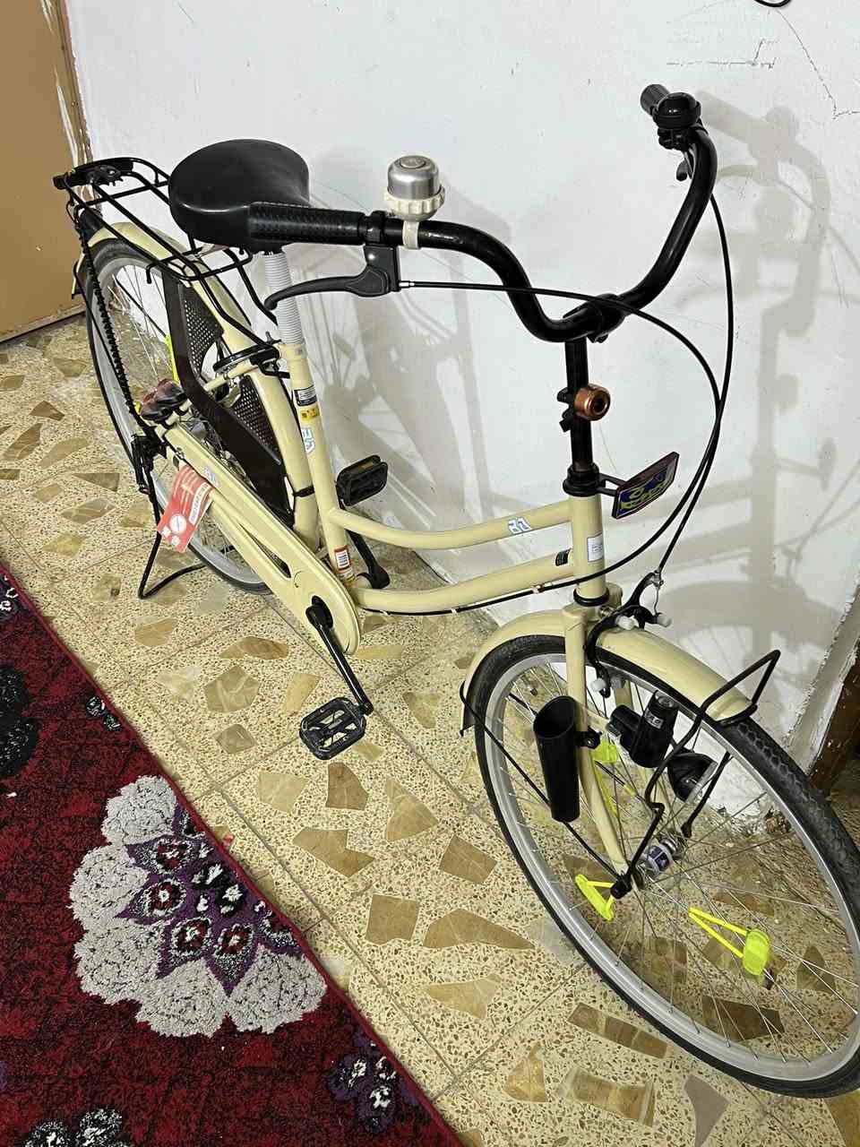 سلام عليكم باسكل للبيع فول نضافه صار سبوعين من منزليه من كرار ابو نقش  الباسكل جلخ ما بي فول لمعه مديل 2022 شركه BD لون مميز المكان كوفه ب 17 تموز قرب جامع الحسان الشراي خاص خاص


**إذا كنت صاحب هذا الإعلان وتريد حذفه لأي سبب، رجاءا أرسل رسالة إلى الدعم الفني**