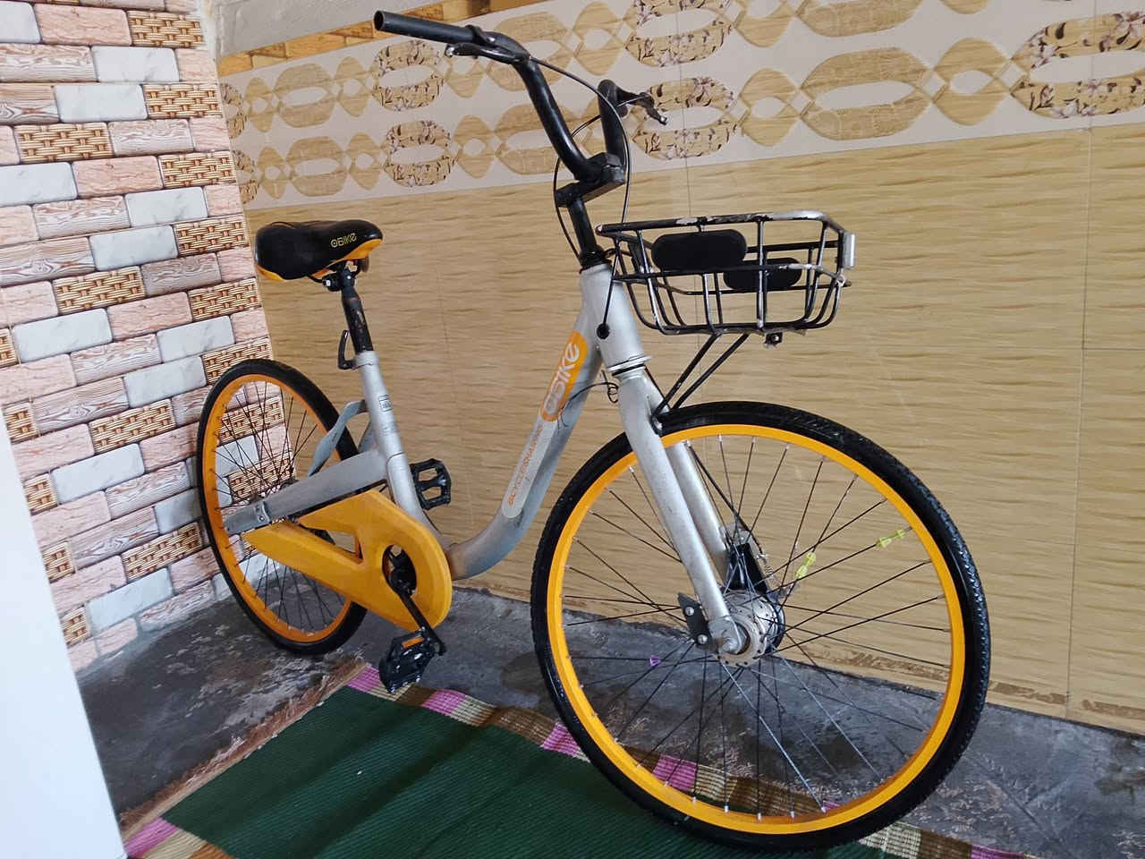 السلام عليكم
مكاني بغداد كماليه اخو الجديد 
مناقصه شي ***********
