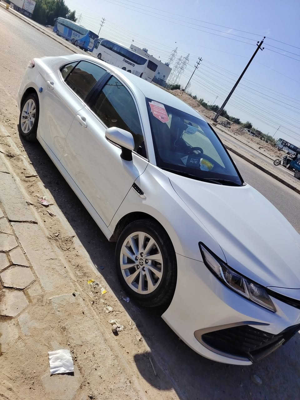 السلام عليكم 
كامري للبيع موديل 2024
خليجي شركه ساز 
مواصفات LE
ماشيه 30 الف
مكان السيارة  النجف الاشرف 
للاستفسار ***********
