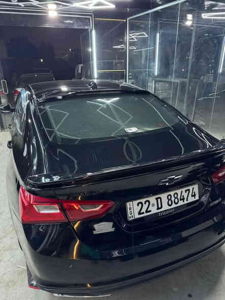 السلام عليكم …..
ماليبو 2022 RS
كلين تايتل 
مكينة  4 سلندر 1.500T
رقم اربيل 
السيارة ماشية 60mi
مواصفات السيارة !!
دخول ذكي
تشغيل ذكي 
تشغيل عن بعد 
سايد بريك بصمة 
حساسات اماميه وخلفيه 
نقطه عمياء 
تحكم ستيرن جهتين 
مثبت سرعه
شاشة ايباد تدعم ابل كاربلي واندرويد اوتو
كامرة خلفية 
سبايدر خلفي 
ويل كب رياضي 
كشن السائق كهربائي

الاضافات 
كت رياضي كامل 
سبويلر جامة خلفية 
لحية امامية 
زعانف جانبيه 
عازل حراري للجام كلة
لايت زنون عالي ناصي 

حادث السيارة /  بدون صبغ بدون تبديل  
دعامية مبدلة وبراكيت امامي وبجاملغ الايمن بيها طخة ممصلحة عل كد اصبع ترجع بارد هذا حادث امريكا 
وبارد بباب السايق ودحجة بلعتبه اليمنة بالعراق 

للتواصل //  
            ***********
