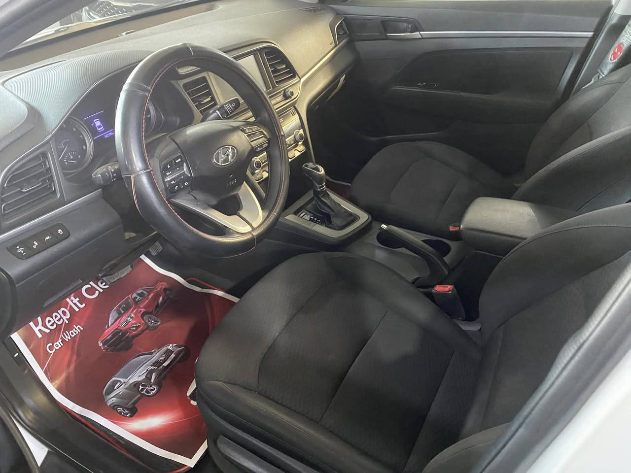 السلام عليكم النترا موديل ٢٠ امريكي بنيد تبديل فقط محرك مامفتوح كير اي تي سياره جاهزه من كلشي ماشيه ١٢٠. سعر ١٣٥ اتصال ***********. صور الحادث موجوده
