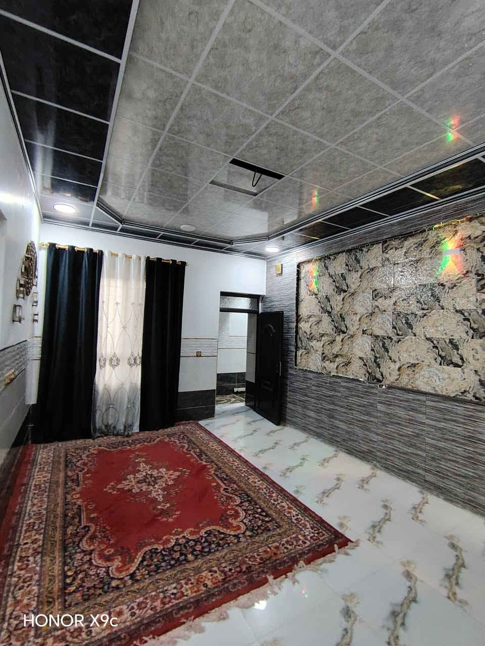 🏠 دار للبيع في حي القوسيات، خلف معمل غاز التوفيق.
- المساحة: 180 متر
- فول كامل
- يتكون من:
- غرفتين نوم
- هول
- استقبال
- مشتملات
- مطبخ
- كراج
- الاتجاه: قروب ☀️
- خدمات:
- ماء
- كهرباء
- التبليط: 30 متر
- البناء حديث
- كاشي سرميك، سقف ثنوي، فول كامل
- وجهاً: 12 متر
- نزال: 15 متر
- سند زراعي نموذج 25 حق التصرف، سند أبيض
- وصل بلدية
- السعر: 65 مليون، قابل للتفاوض

للاستفسار:
- ***********
- ***********
