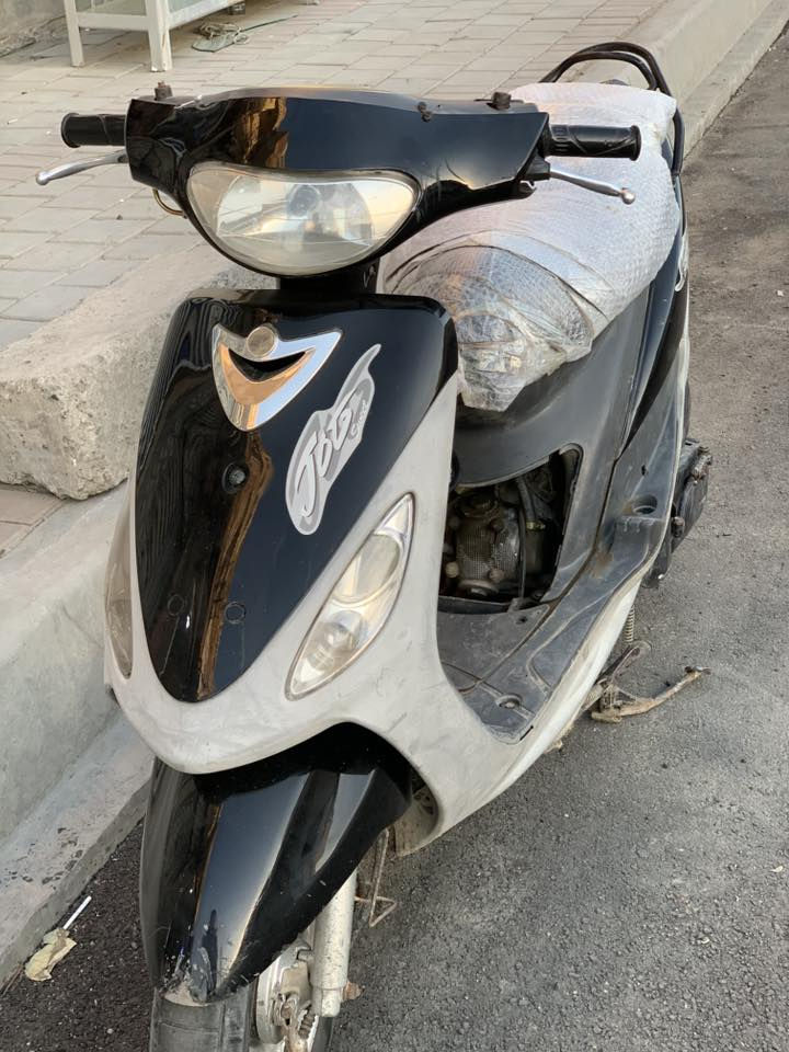 سلام عليكم ماكس مغولي للبيع نضيفه سلف هندر سعر ٤٥٠ بيه مجال مكان بغداد طالبيه رقم ***********
