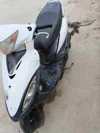 جي فور • كامله • سلف