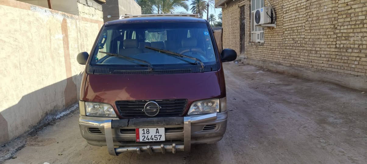 سياره للبيع موديل 96 جاهزه من كل شيء السعر ب 70 وبيها مجال ***********
