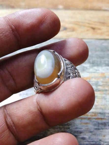 سليماني قديم صياغة يدوية فضة عراقيه عيار ٩٢٥ مكاني بغداد السعر 40 الف رقمي ***********
