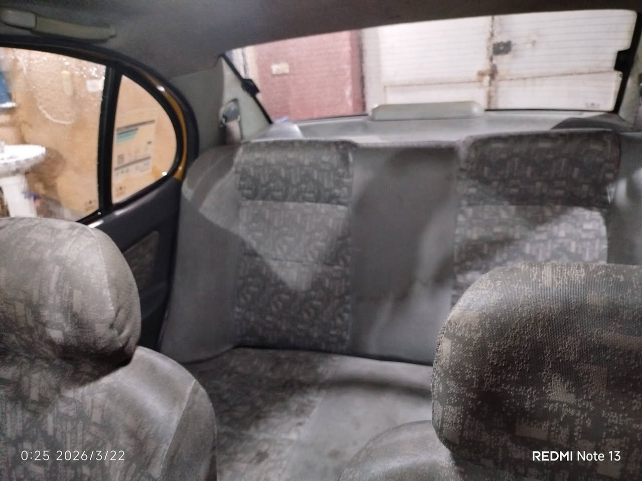 سلام عليكم طيبة موديل 2016 سيارة نضيفة لا تنقيص لا تبخير معدلهة يخبل أمانة الله  140 والسيارة تريد بعد تجي تفحص وتشوف كلشي شغال تبريد تدفئة راديتر وبنكة جديدة منضومة تبريد كاملة جديدة تحمل تاير جديد سيارة كلش كاعدة بيهة شوية تلحيضات بيهة خياسات جاملغات الخلفية خياسات شبر تجي تشوف السعر 38ورقة مكاني الشعب للاستفسار ***********
