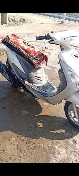 من رخصة مدير لكروب عمي دارجه لبيع بلاد سعره 575وبيه مجال مكلف بل نشر ***********لا طبلي خاص تمام خابر عله لرقم
