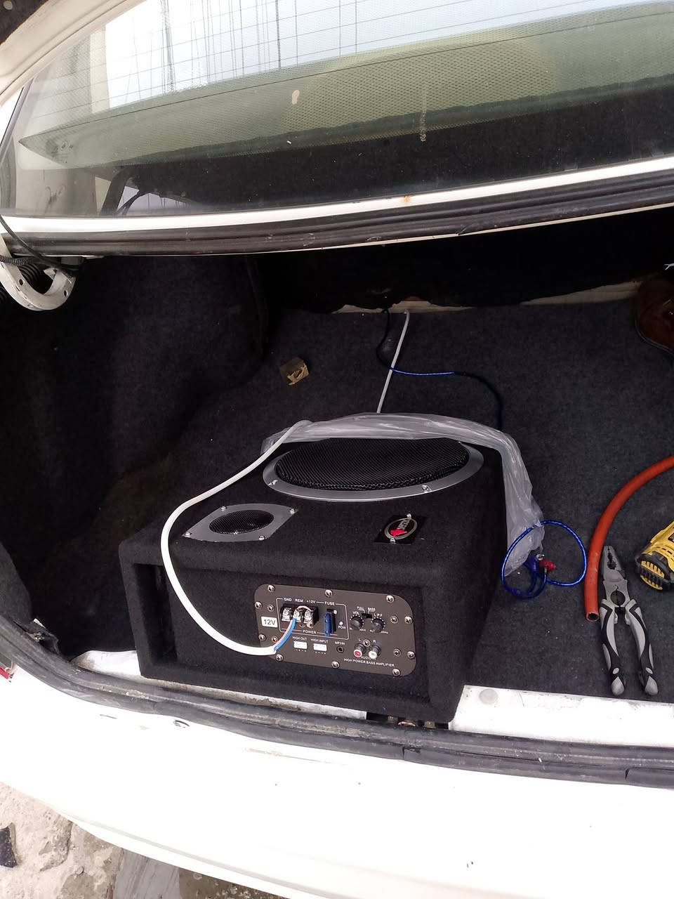 السلام عليكم
داش كام مستخدم 3 ايام للبيع 3 كامرات اماميه دواخل سياره دواره وخلفيه مع تسجيل صوت داخل سياره كلش حلوه ودقتها فولللل 

مضخم صوت دمام للبيع مستخدم شهرين 10 انج صوت يخبل للبيع 

***********
راسلني وشوفك دقت التصوير
