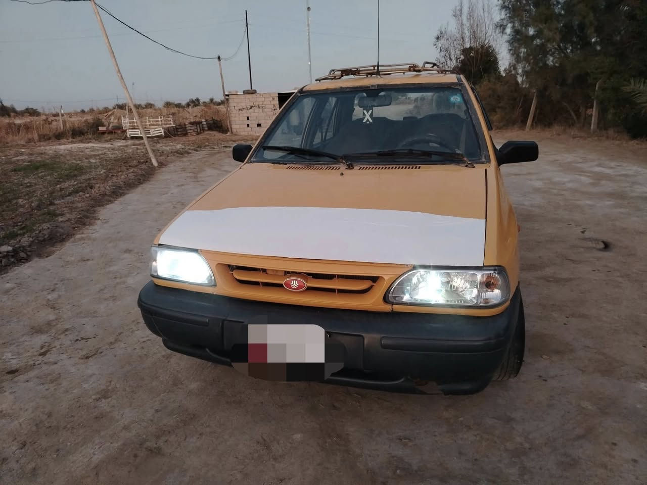 سلام عليكم(مصفره هيه وغرامات )

سايبه للبيع مديل 12 بلاديه لاضربه ولاتبديل

محرك وكير حداديه كهربايات تخم تايرات جاهزه

رقمه (بصره)دولي ل2029 مالكه بديوانيه مصفره توها

السعر 25 وبيه مجال للشراي تصال *********** مكاني ديوانيه
