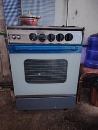 طباخ • فرن شغال • قابل تفاوض