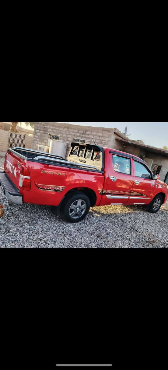 السلام عليكم اخوان
سيارة للبيع 2009فول اوتوماتيك بسمي السيارة كلها شرط من الدعايه للدعاميه بدون صبغ رصعتين فقط 190وبيها مجال ***********
