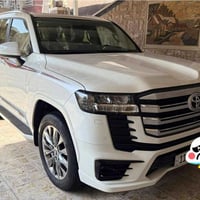 البيع لاندكروز زيرو السياره     رقم بغداد الدوالي بسمي شخصياً بريم اصل...