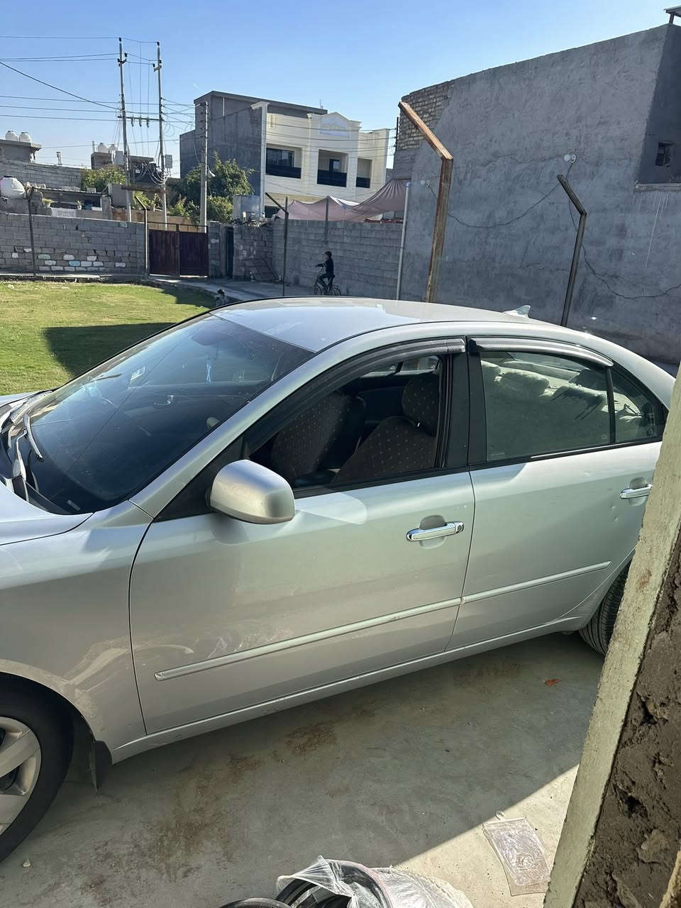 اسلام عليكم سوناتا 2010 وارد امريكي محرك 2400حادثه 3 قطع وبيه دواخل قليله السعر 110 بيه مجال قليل ***********
