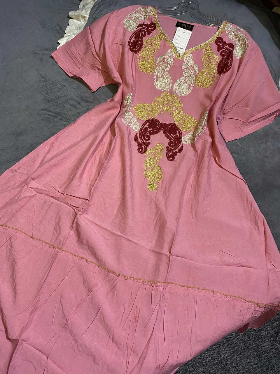 شلحة كشمير تليق بذوقج الراقي 🥰😍
قياسات 2x .3x .4x .5x
السعر 7 الاف 
توصيل نعمانية الف 
الكوت والأقضية وجميع المحافظات 3 الاف


**إذا كنت صاحب هذا الإعلان وتريد حذفه لأي سبب، رجاءا أرسل رسالة إلى الدعم الفني**