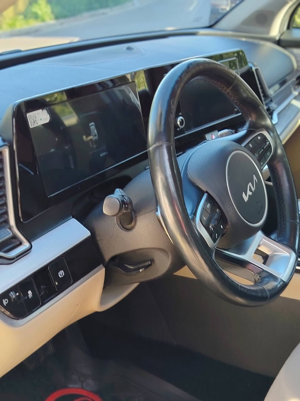 السلام عليكم ورحمة الله وبركاته 
للبيع كيا سبورتج 2022 خليجي 
ماشية ٥٦ الف
رقم بغداد 
بصمة 
بصمة ابواب
مري شفط 
حساس 
كامرة 
رادار جانبي 
تدفئة مقاعد+مقود
مكينة ٢٠٠٠  Dohc المرغوب 
السبير منازل 
كلها ع وضع الشركة ما عدا ٣ مكانات pDR
عارضها ب 205  وبيها مجال 
مكاني السيدية 
الشراي يتصل 
 ***********
