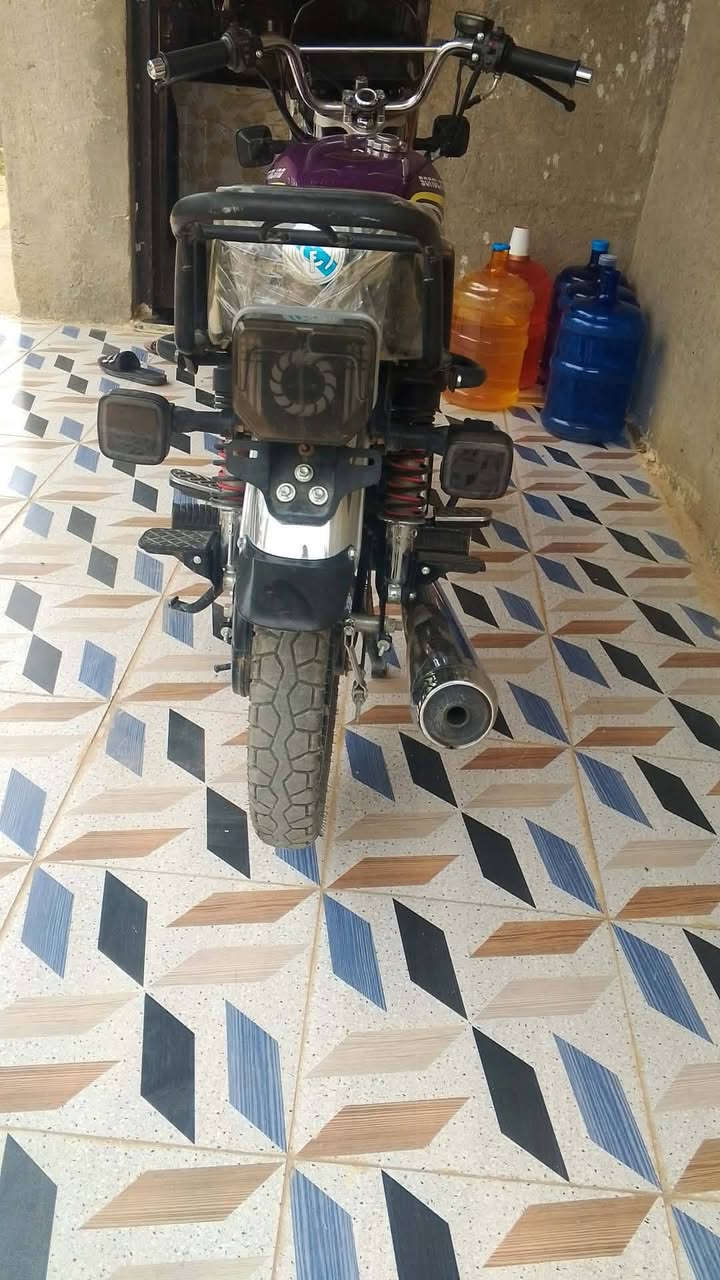 دراجه للبيع موديل 26 كفاله عامه العنوان ديالى الغالبيه


**إذا كنت صاحب هذا الإعلان وتريد حذفه لأي سبب، رجاءا أرسل رسالة إلى الدعم الفني**