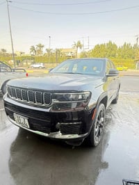 جراند شيروكي • لمتد L • ٧ راكب