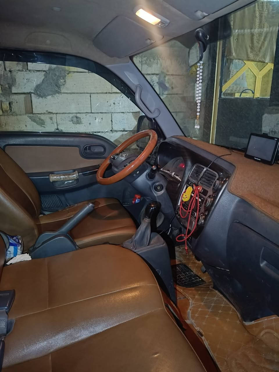 السلام عليكم سيارة مكفولة عامة سيارة جاهزة من كل النواحي مكينة من كير ومن موديل 18 المكان البصرة السعرالسعر 118 وبيهة مجال قليل *********** سيارة بسمي عكس ثاني يونان السنوي ال 2029
