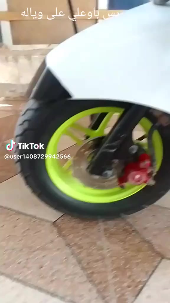 السلام عليكم ماكس بوليسي 2009 نوزل _ الويل رياضي _ الصالنصه رياضي_ دراجه خير من الله
السعر 700 وبيها مجال بسيط 
***********
