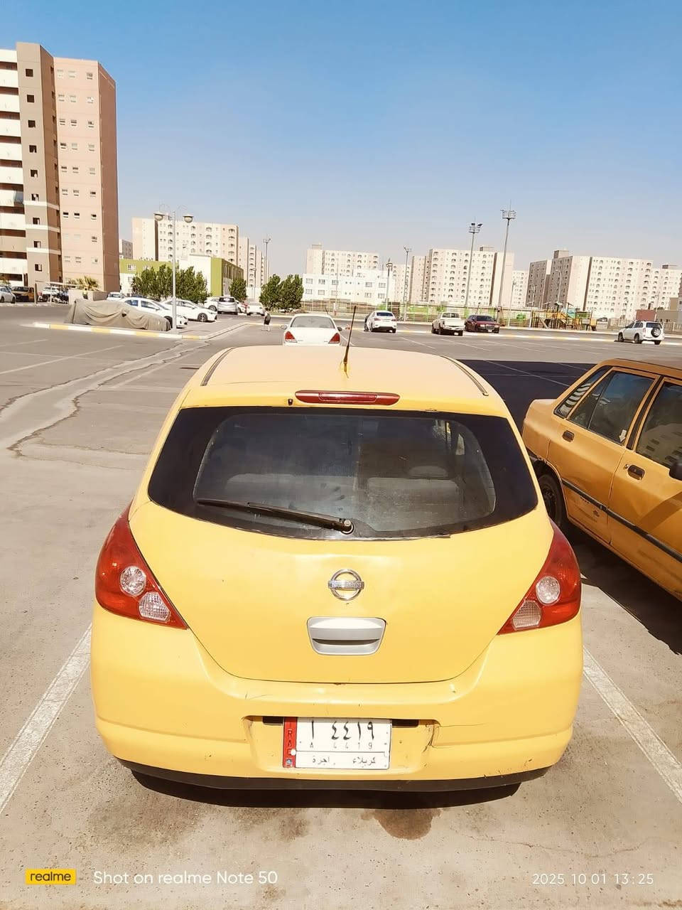 السلام عليكم عندي سيارة للبيع نوع نيسان فيرسا اجره موديل 2008 رقم كربلاء باسمي محرك 1800سياره جاهزه كهربائيات محرك جديد اطارات جديده بطاريه جديده يوجد سونار في السياره شرط التحويل السعر 47 ورقه وبي مجال العنوان بغداد مبايل *********** رقم واتساب ***********8 البيع مستعجل لكوني بحاله مرضيه
