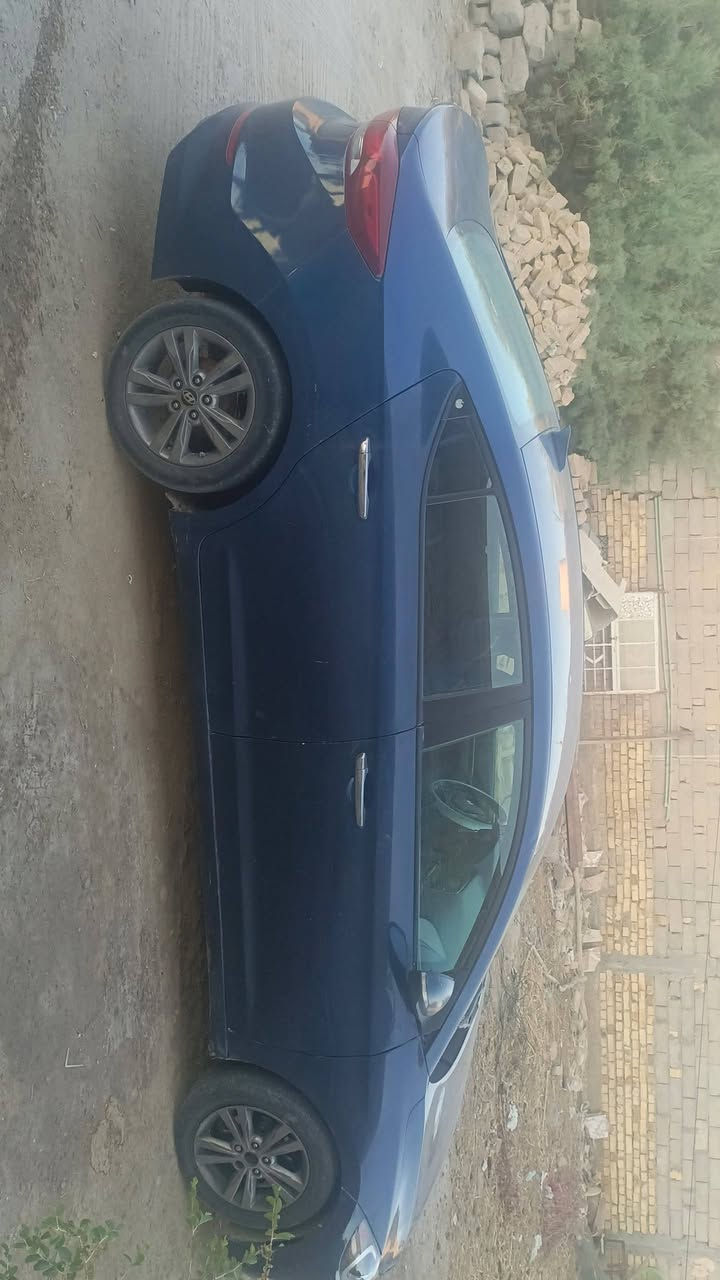 سلام عليكم انتره مديل ١٨ رقم ذي قار تحويل مباشر سياره مكينه كير تبريد حداديه خير من الله سياره وارد امريكي ماشيه قليل ستعمال شخصي سياره حلوه بيع مستعجل  سياره لا غاسلها ولا شي   بيع مستعجل مكاني ناصريه سوق الشيوخ كرمت بني سعيد ١١٠وبيها مجال لشراي فقط وباقي التفاصيل خاص وانه خادم وهاذا رقمي  ***********
