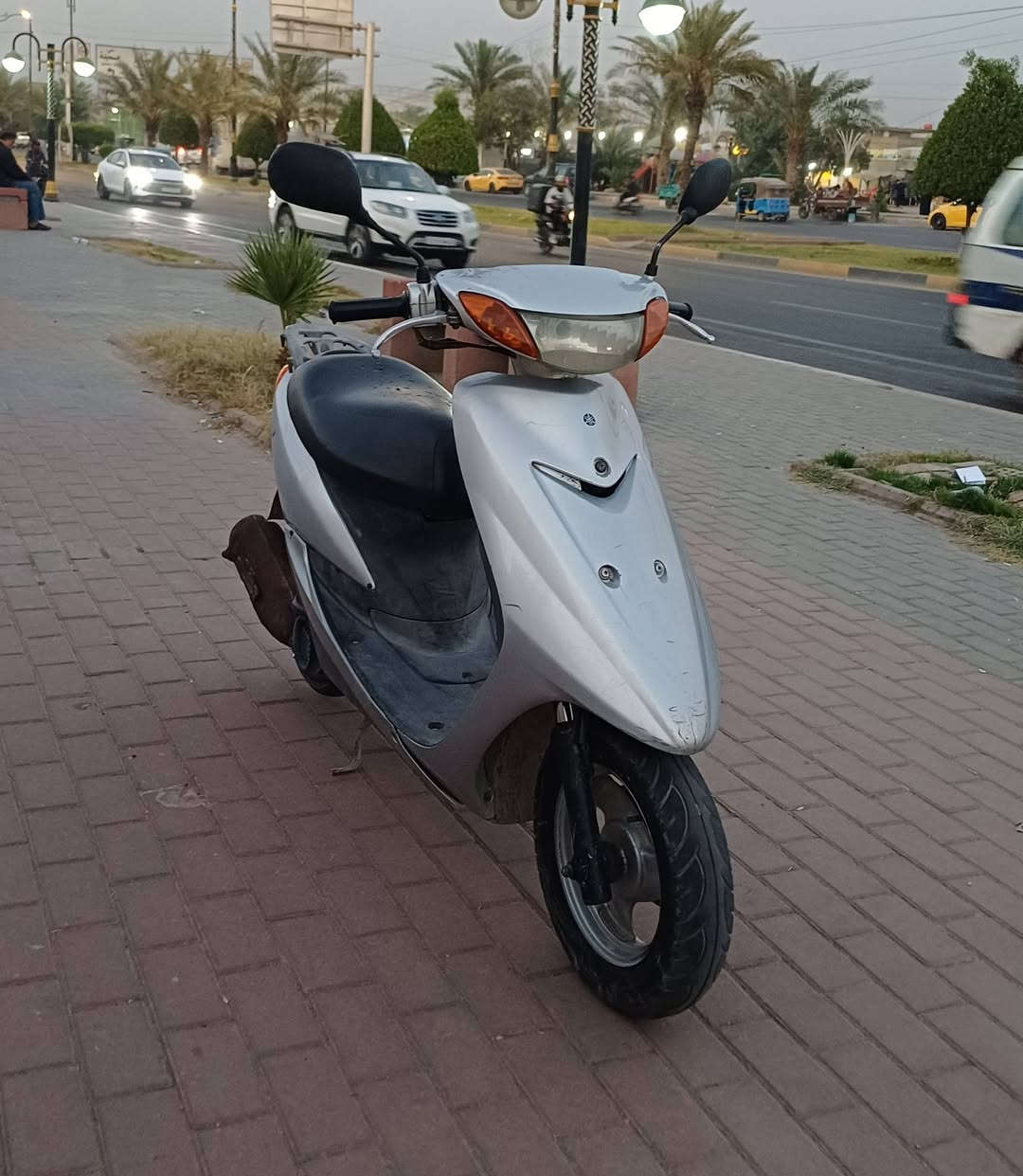 سلام عليكم  للبيع عصفوريه ياماها فحل بلاديه مكينته وسلف وهندر بيه شلعه معدل ع فحص السعر 350 السكن بغداد البنوك شراي يخابرني واشكراا ***********
