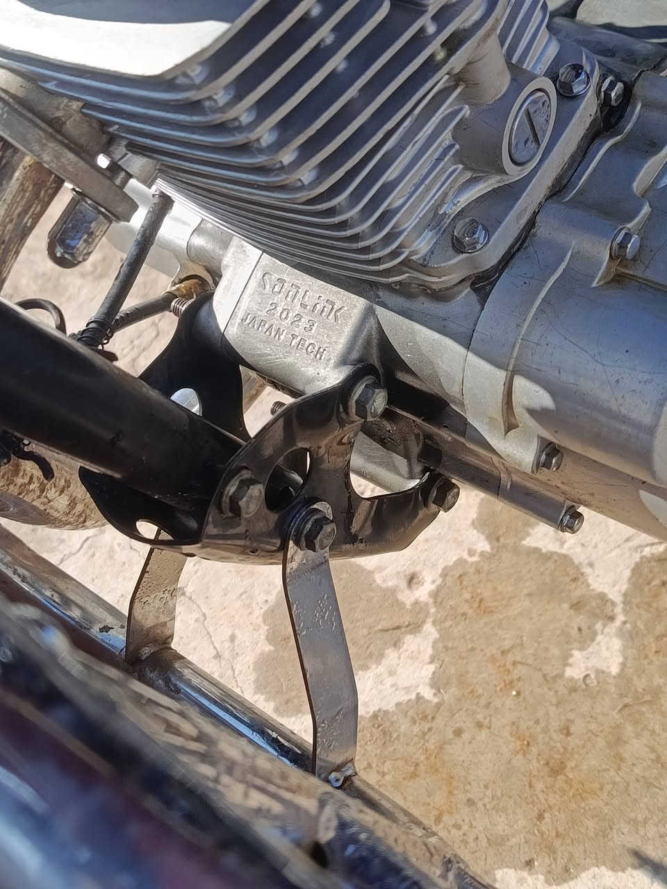 السلام عليكم
موطور لل بيع موديل 23 

كهربائيات كلهن شغاله

شلعه معدل فول

السعر 450

المكان الشرقاط العيثه 

***********

***********
