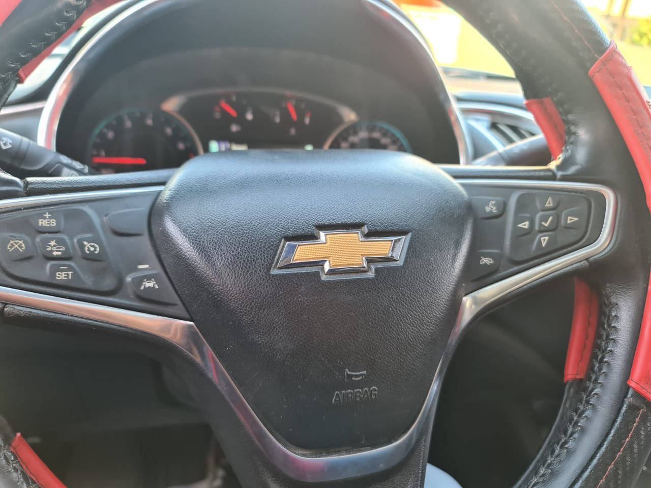 للبيع شوفليت ماليبو LT موديل 2018 لون سمنتي
رقم نجف باسمي
السياره فول مواصفات للاخير
رادار
تشغيل عن بـٍعد
كشنات جلد
كشن كهرباء + ذاكره
سلايد روف
شاشه كبيره
فول بصمه
لايت زنون اصلي
تبريد قطعتين
قياده ذاتيه
تحديد مسار
فول فووول للاخير
السياره نظيفه وجديده بمعنى الكلمه احلى من الصور 
عليه ادامه كامله اي مسج ماعليه 
السياره كلين داخله للعراق وصار بيه بارد بقبق الجنطه شي
كلش بسيط
للاستفسار***********
