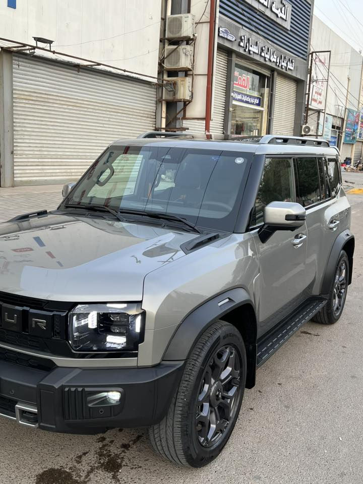 السلام عليكم للبيع جيتور T2 موديل 25 ماشيه 34 الف مكفوله كفاله عامه وبعدها بالضمان ومغلفه ppf ابو الضمان ١٠ سنوات ومسويله صيانه كامله بشركه هارلم. وتحويل ثاني يوم. باسمي السياره سعرها ٢٦٠٠٠$ للاستفسار ***********
