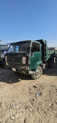 فوصا للبيع موديل ٩٢رقم بغداد رقم الهاتف:07735898639