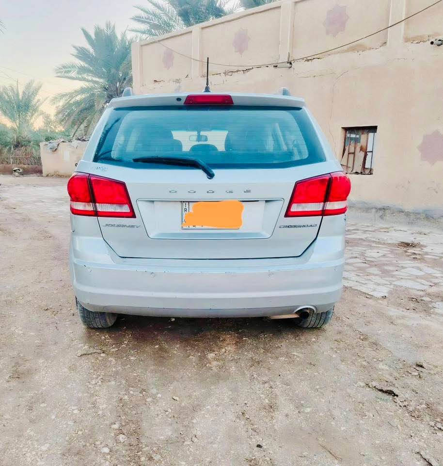 دوج جورني 2014 7راكب تبريد 3قطع شاشه كبيره فول بصمه مكينه 2400 نضيفه كير نضيف حداديه تخم تاير ضربته خفيفه دعاميه اماميه وبنيد رقم مثنى العنوان 
السماوه استفسار *********** السماوا, المثنى
