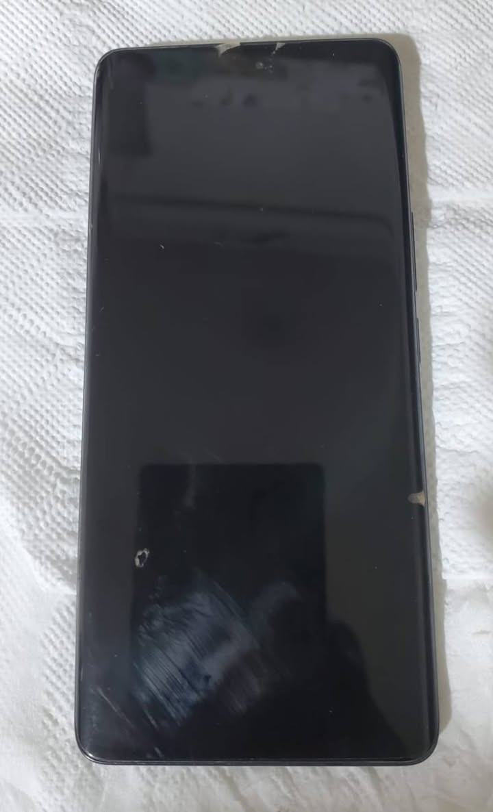 للبيع جهاز هونر x9c الذاكره 256 معه كامل الملحقات صار شهر من اشتريته للاستفسار التواصل عل رقم *********** بي واتساب
